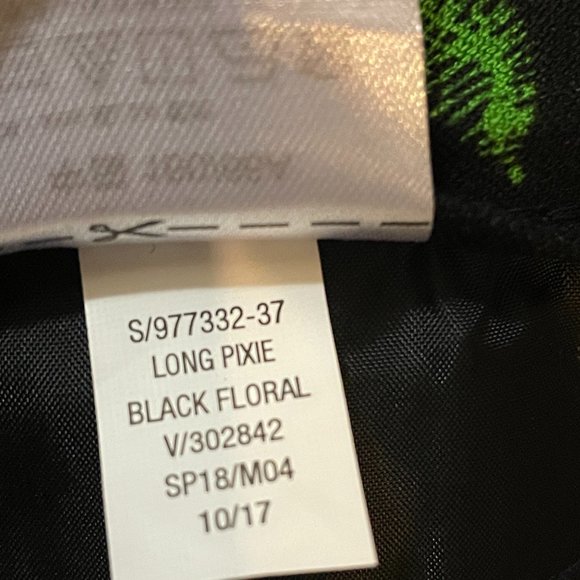 Old Navy pants - Picture 8 of 9